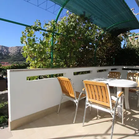 Charmante In Mit Eigener Terrasse By Interhome 公寓 *