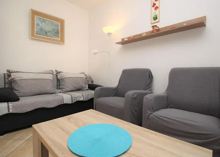 Charmante In Mit Eigener Terrasse By Interhome Baška