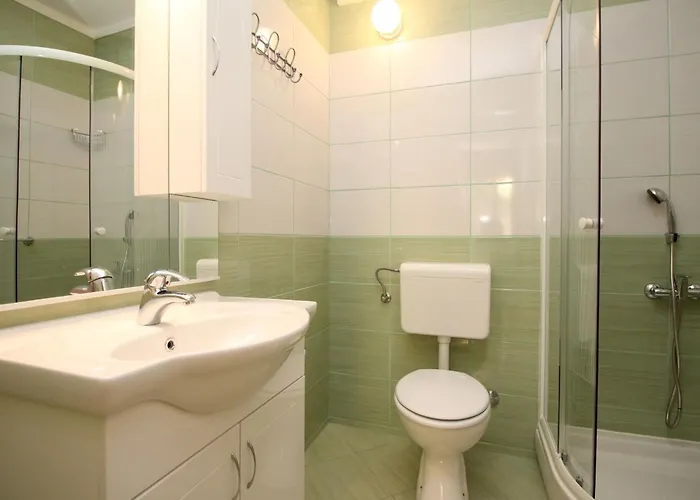 Charmante In Mit Eigener Terrasse By Interhome Apartamento Baška